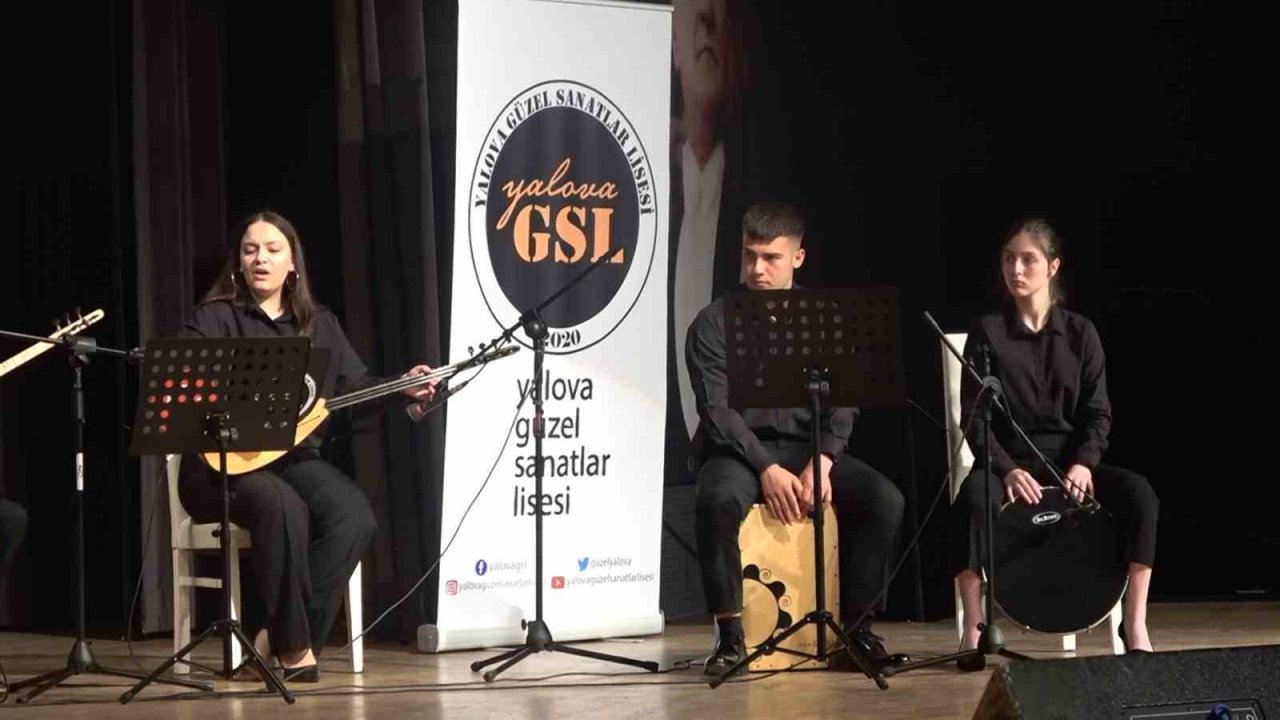 Yalova Güzel Sanatlar Lisesi öğrencilerinden müzik ziyafeti