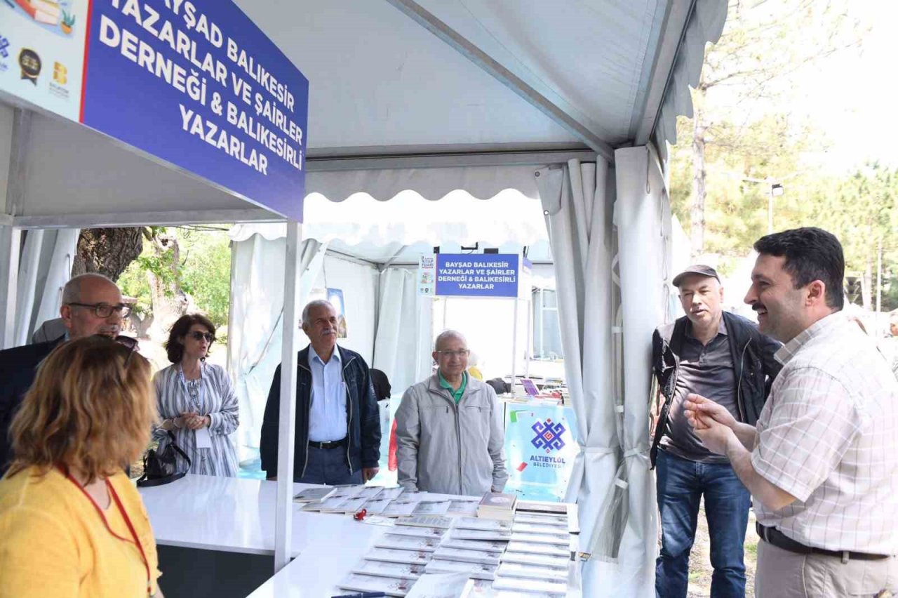 Yazar İsmail Sarıçay’dan yeni kitap ’Kalemin İzi’