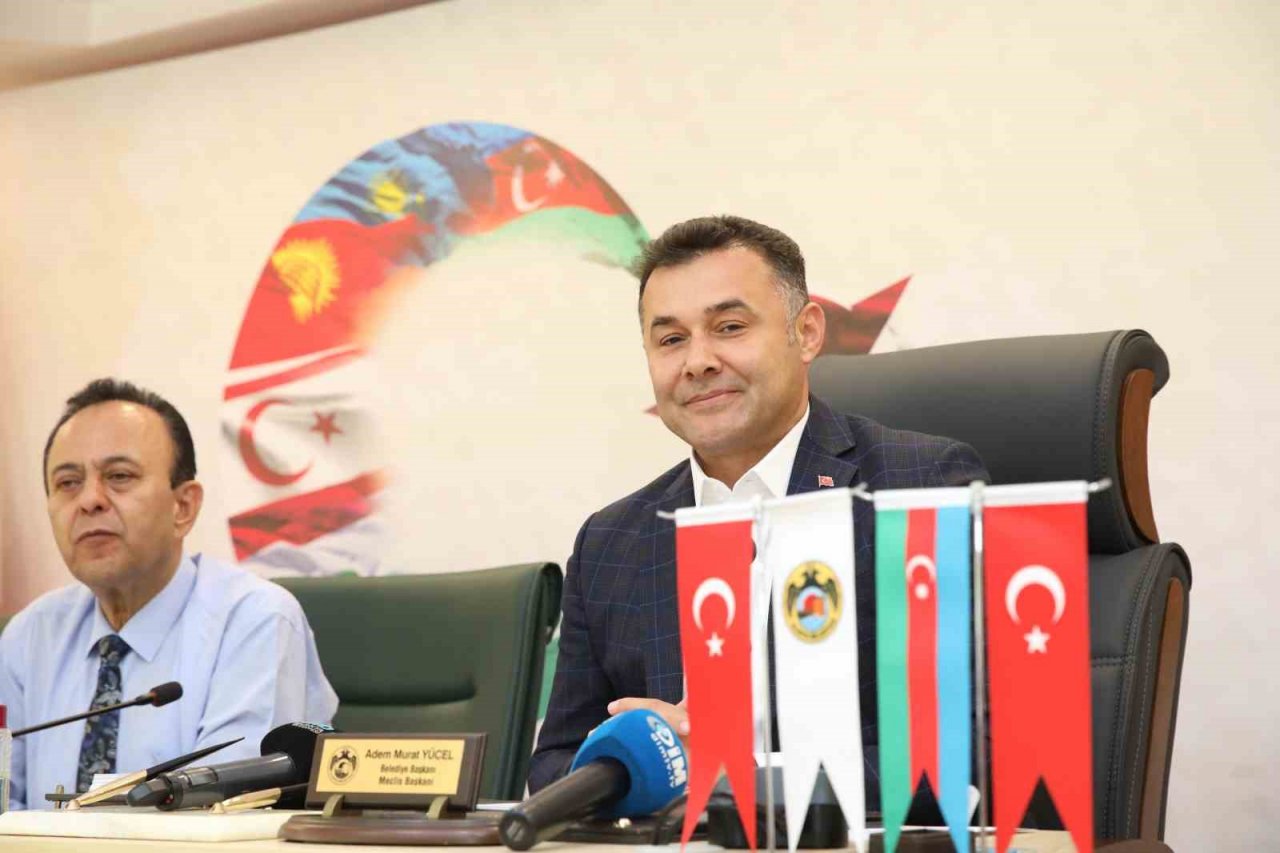 21. Alanya Uluslararası Turizm Ve Sanat Festivali ünlüler geçidine sahne olacak