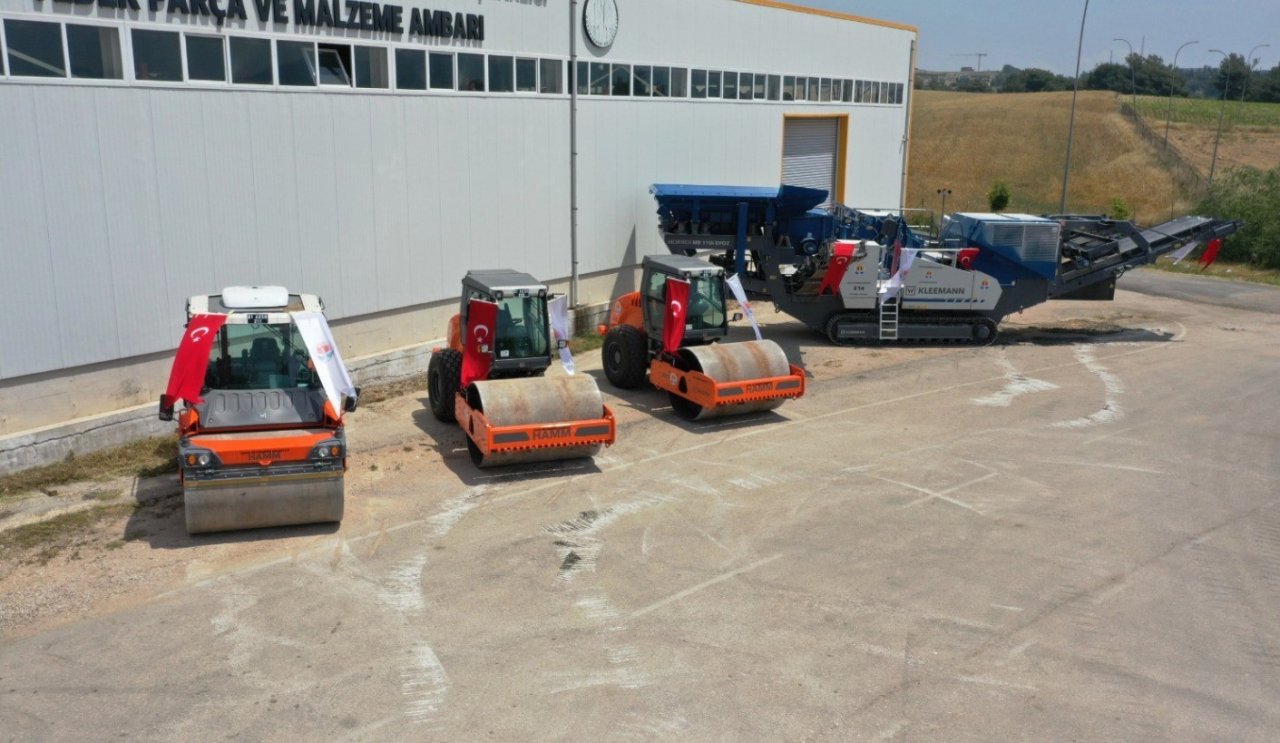 Adana Büyükşehir, iş makinesi filosunu güçlendirdi