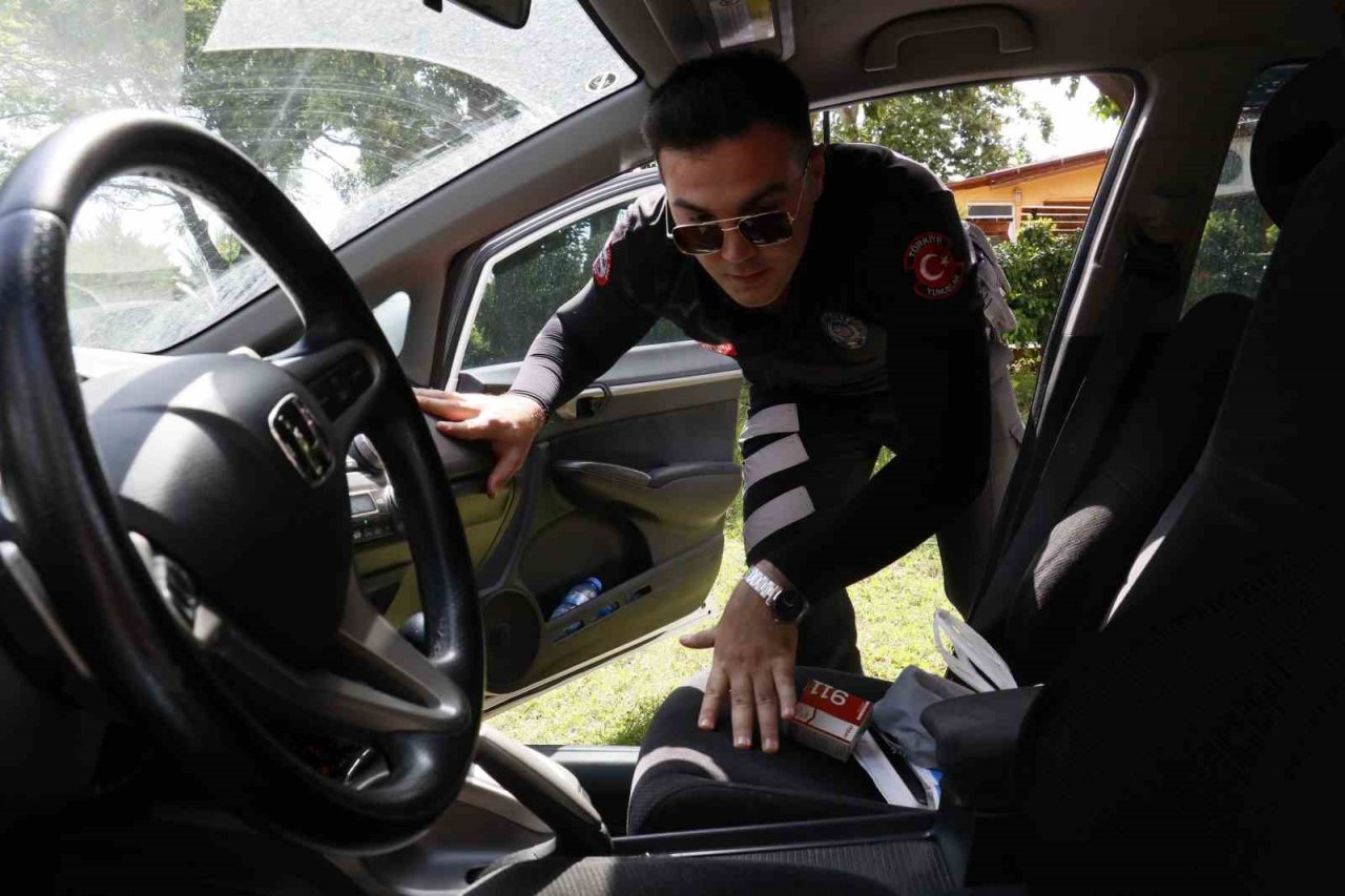 Adana polisinin ’şok uygulamaları’nda bin 287 adet ruhsatsız silah ele geçirildi