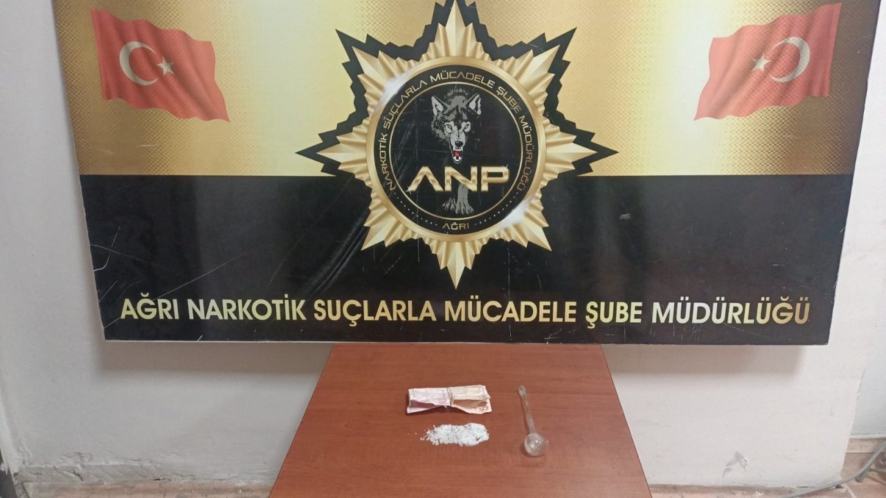 Ağrı’da uyuşturucuyla mücadeleye yönelik 8 kişi yakalandı