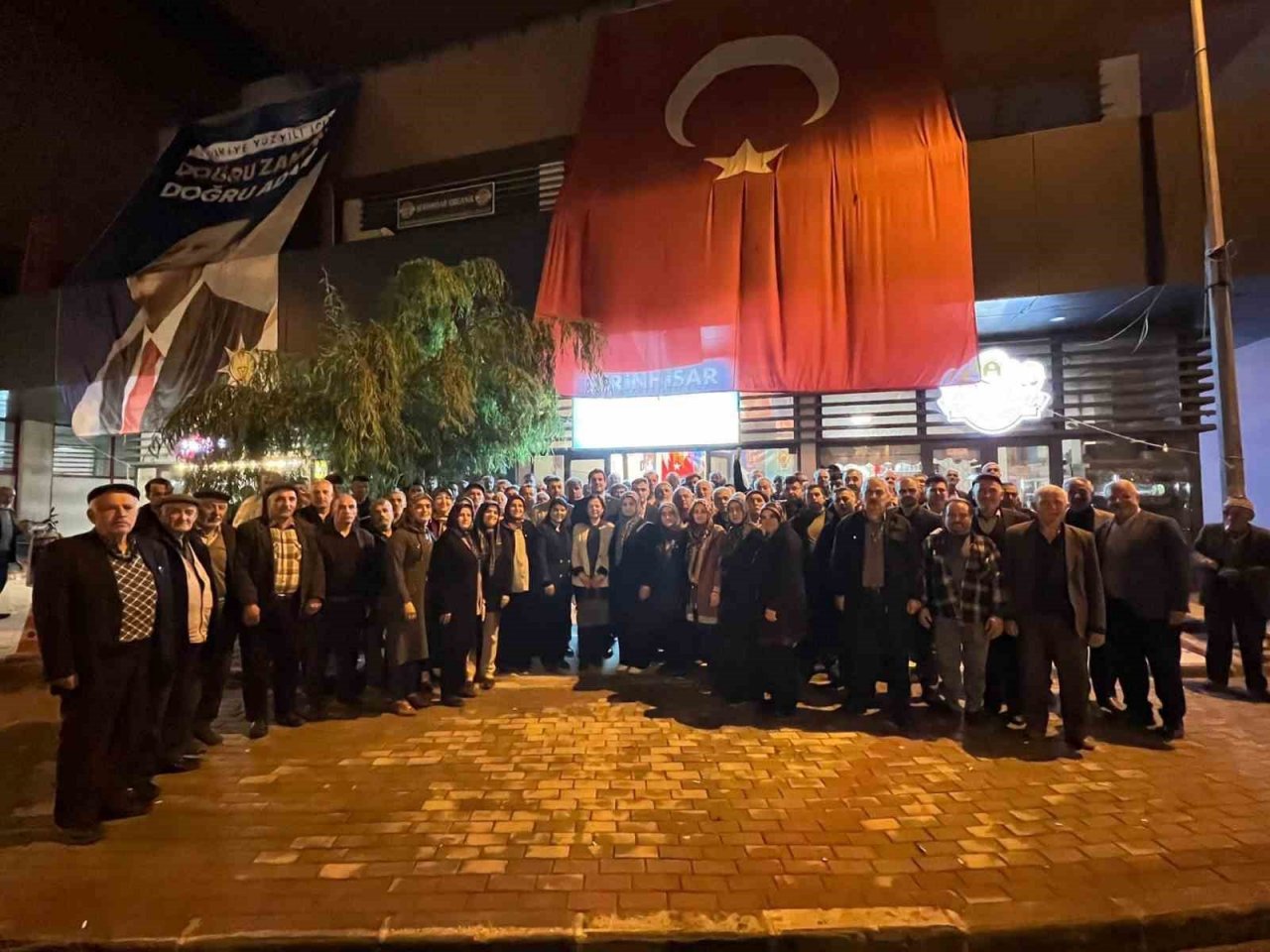 Başkan Güngör teşekkür ziyaretlerine ilk Serinhisar’dan başladı