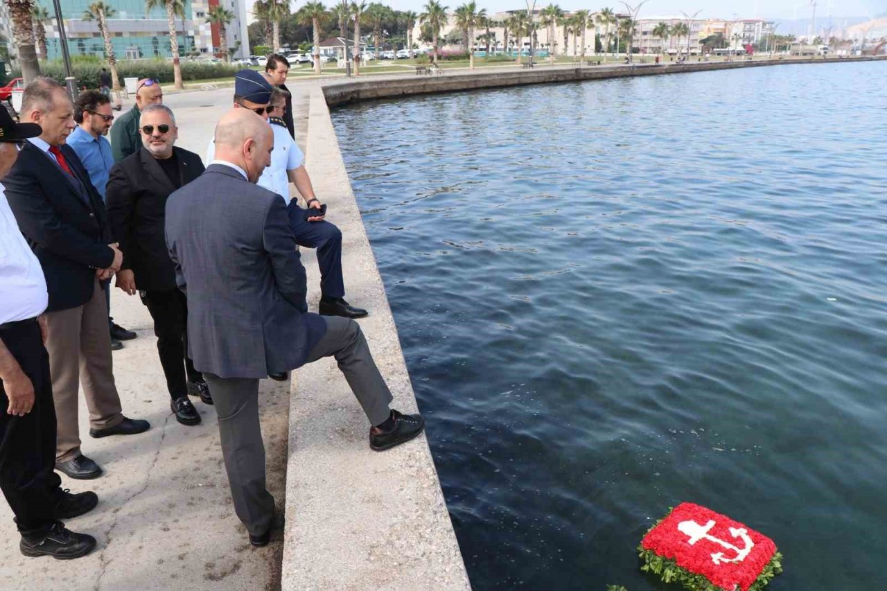 Yaşamını yitiren kılavuz kaptanlar Aliağa’da anıldı