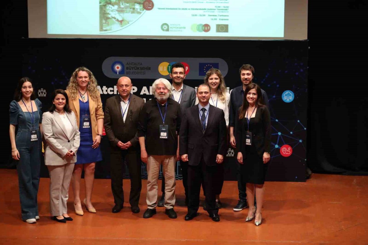 Antalya dijital şehir olma yolunda ilerliyor