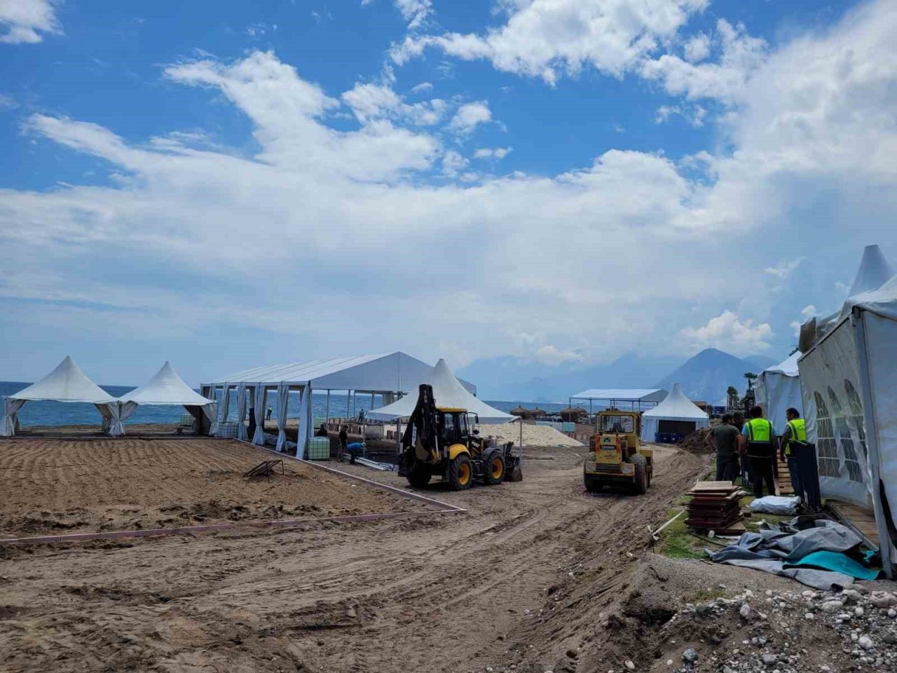 Plaj hentbolu hazırlıkları sürüyor