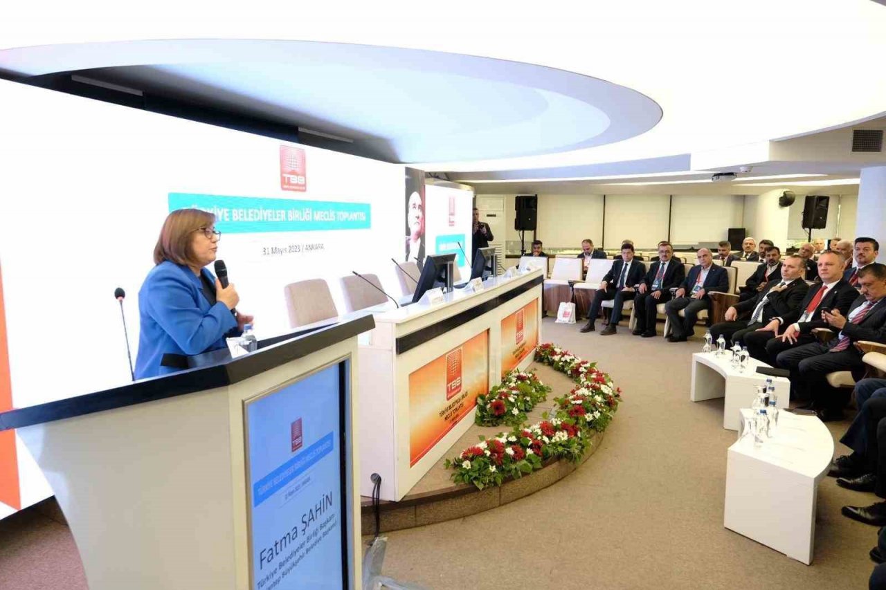 Başkan Özcan, Türkiye Belediyeler Birliği yönetimine girdi