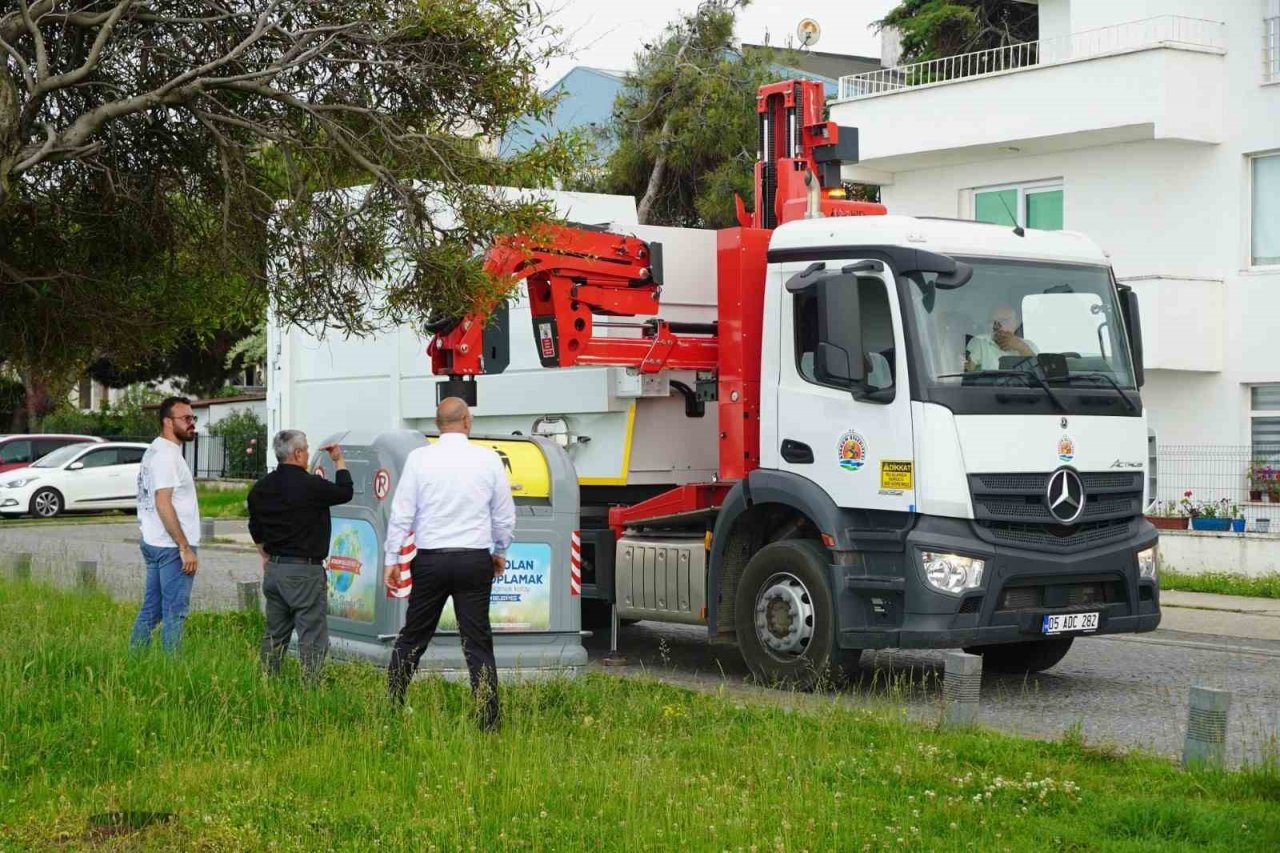 Atakum’a 180 adet yer üstü konteyneri