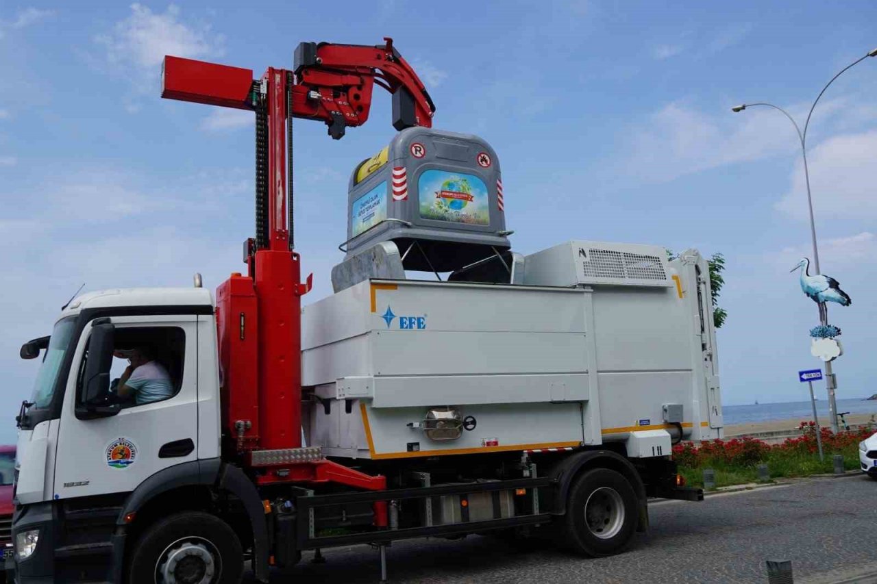 Atakum’a 180 adet yer üstü konteyneri