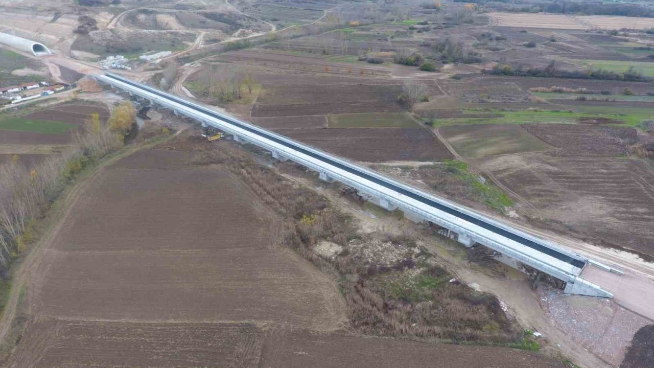 Edirne-İstanbul arası 1 saat 10 dakikaya düşecek