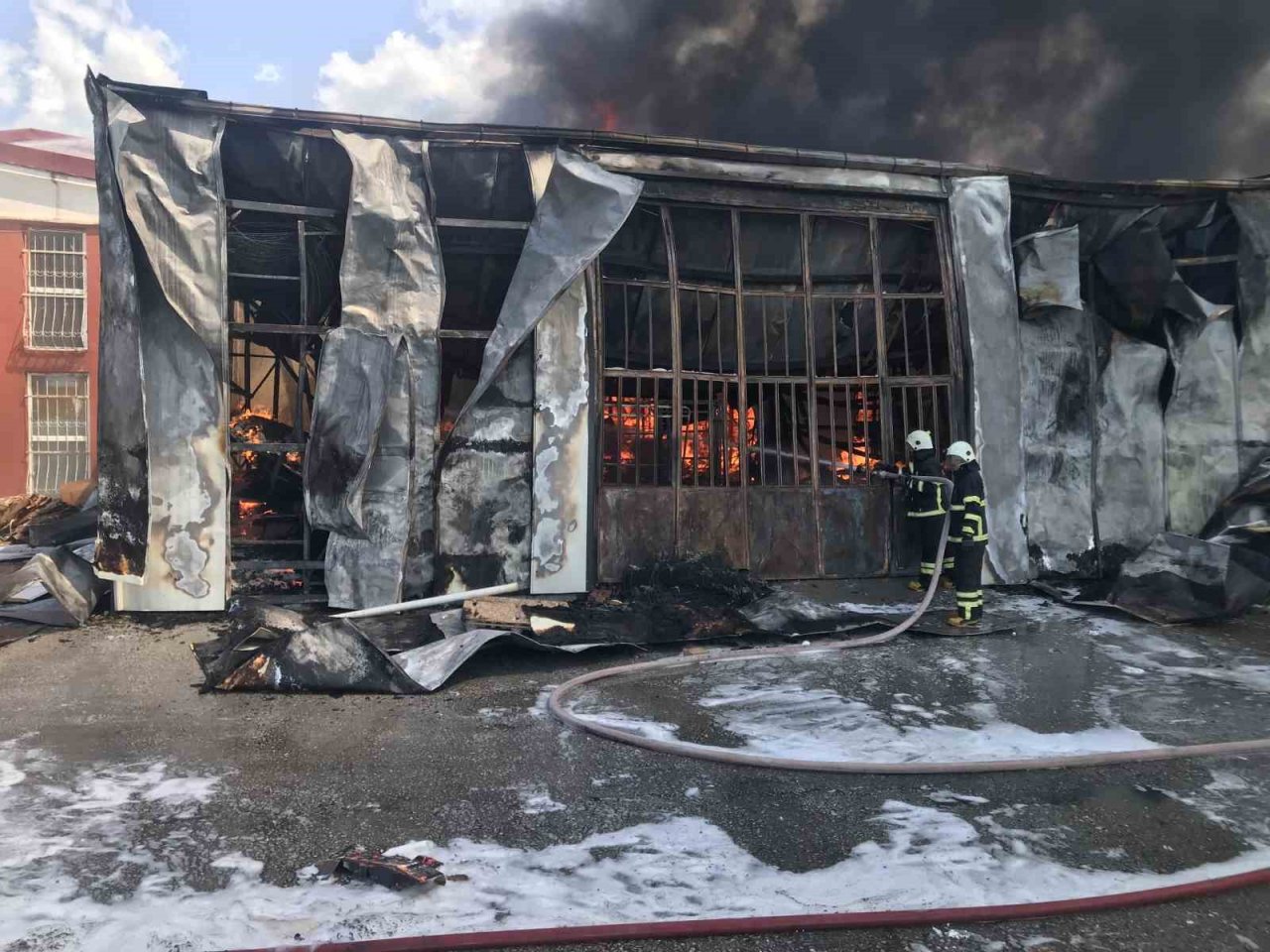 Edirne’de kimyevi madde deposunda yangın