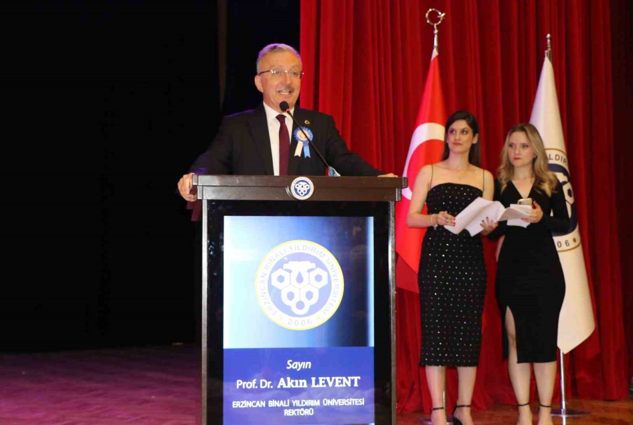 Tıbbiyelilerin mezuniyet coşkusu