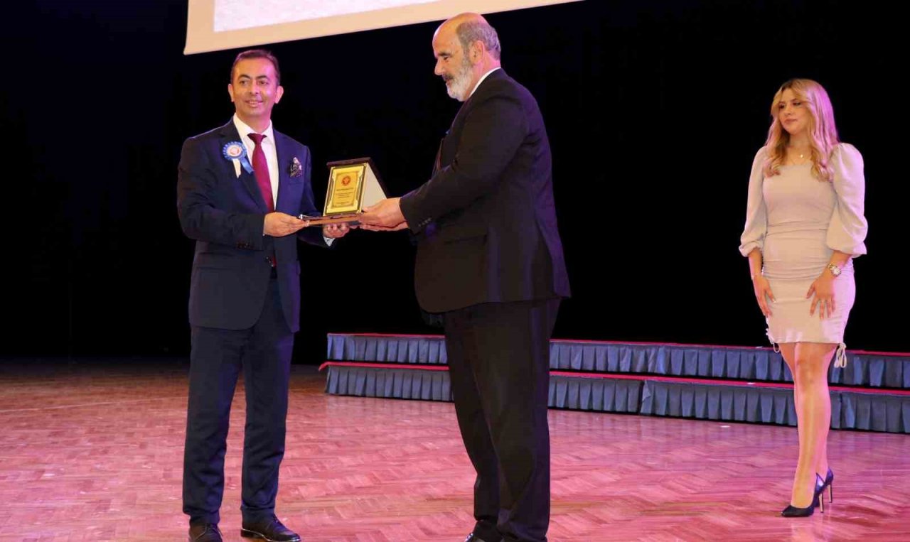 Tıbbiyelilerin mezuniyet coşkusu