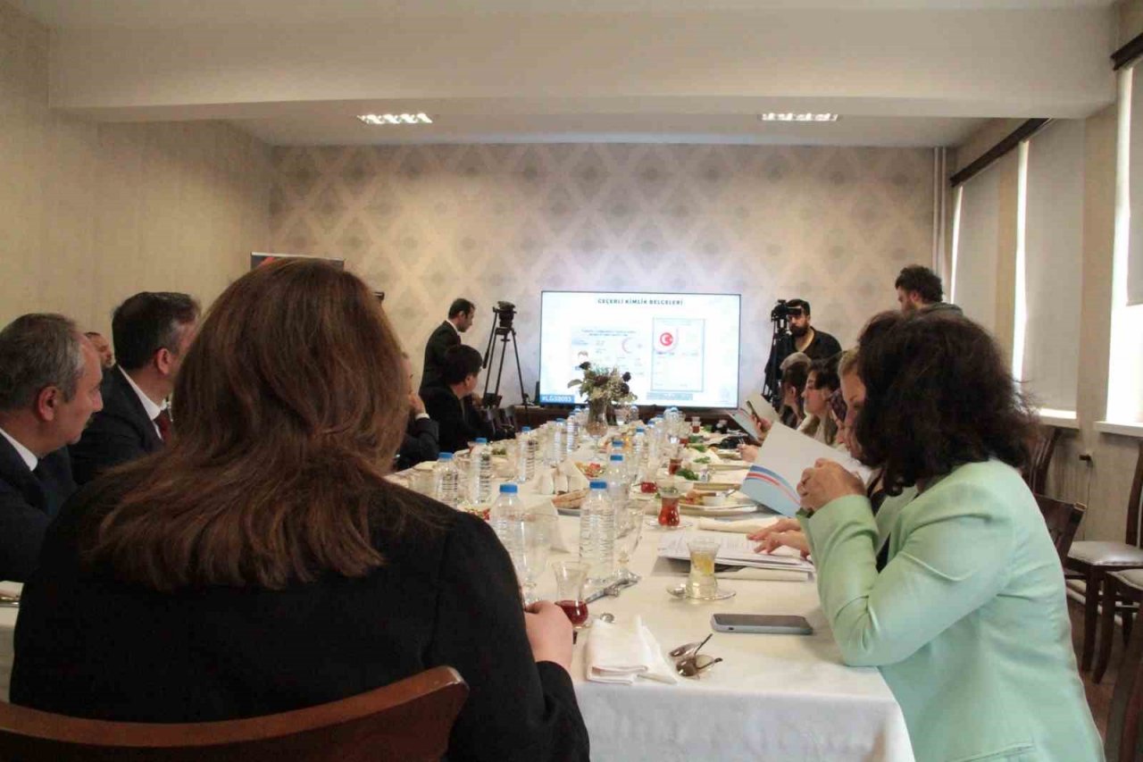 Müdür Töre LGS ve 2022-2023 Eğitim Öğretim Yılı hakkında bilgi verdi