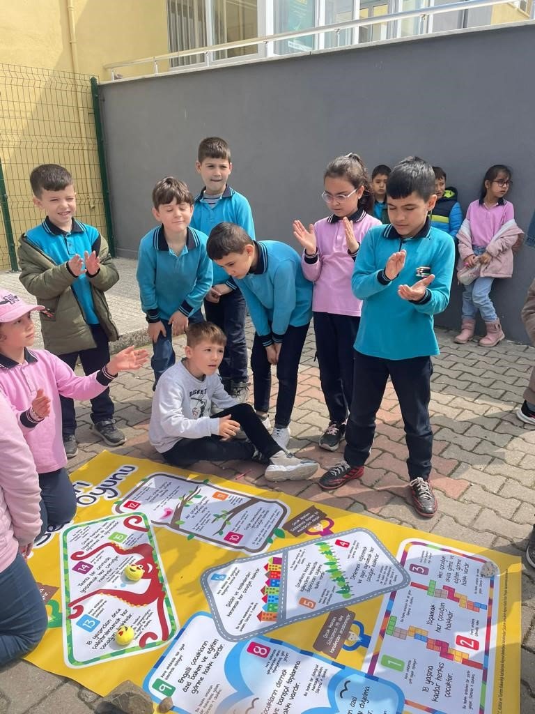 Gençler ve çocuklar Kepsut’ta festival havasında eğlendi