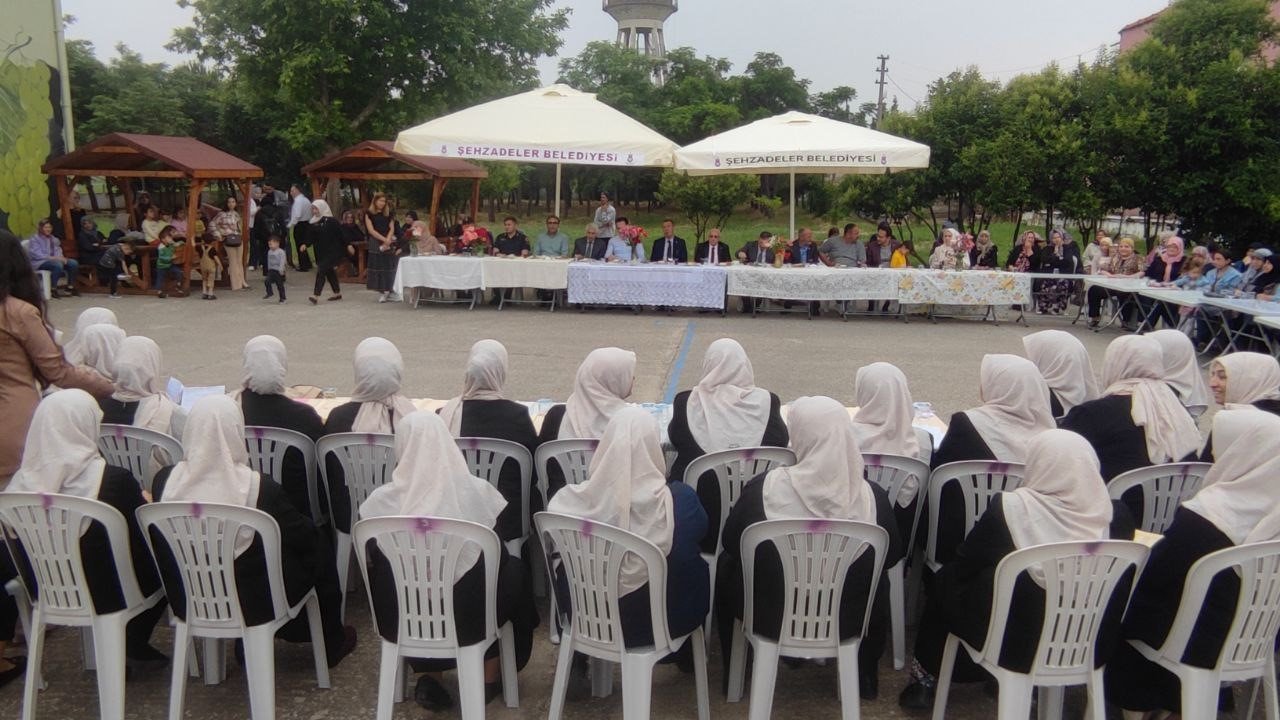 Manisa’nın ilk Köy Yaşam Merkezinde Kur’an-ı Kerim şöleni