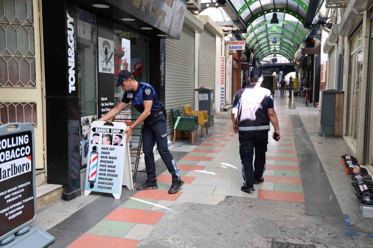 Marmaris Belediyesi’nden Kapalı Çarşıda işgaliye denetimi