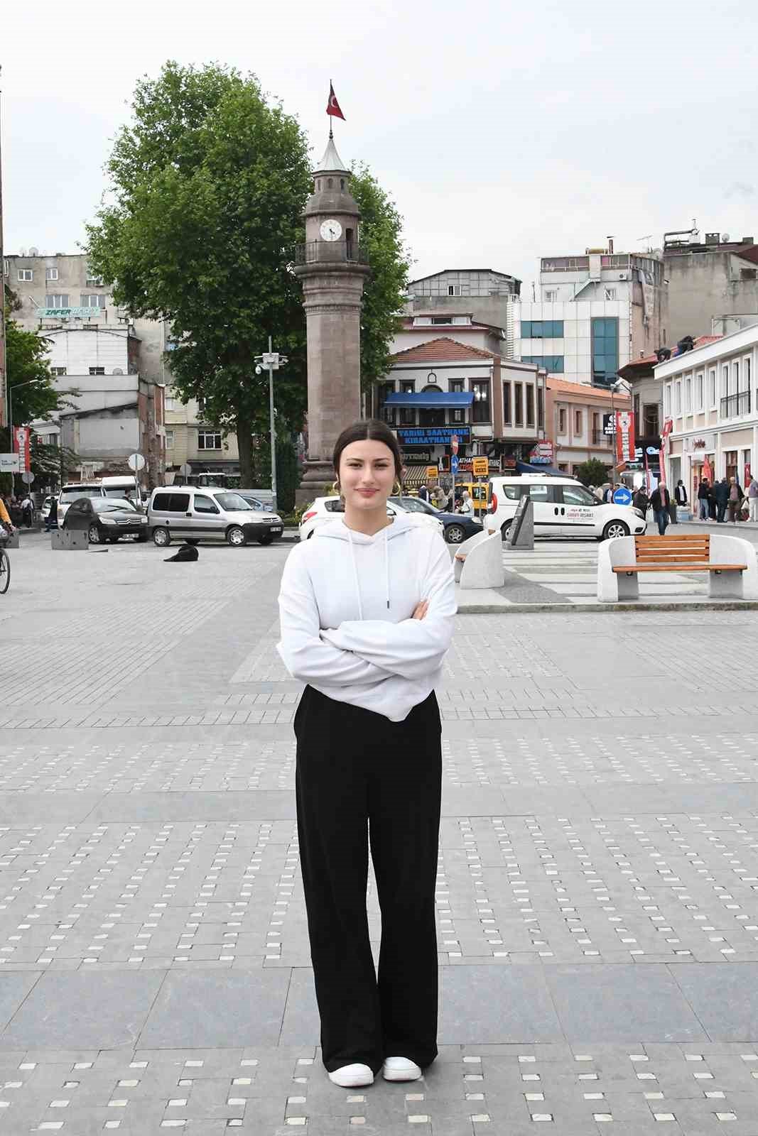 Nisanur Erbil: “Eskrimde olimpiyat madalyasını ülkeme getireceğim”