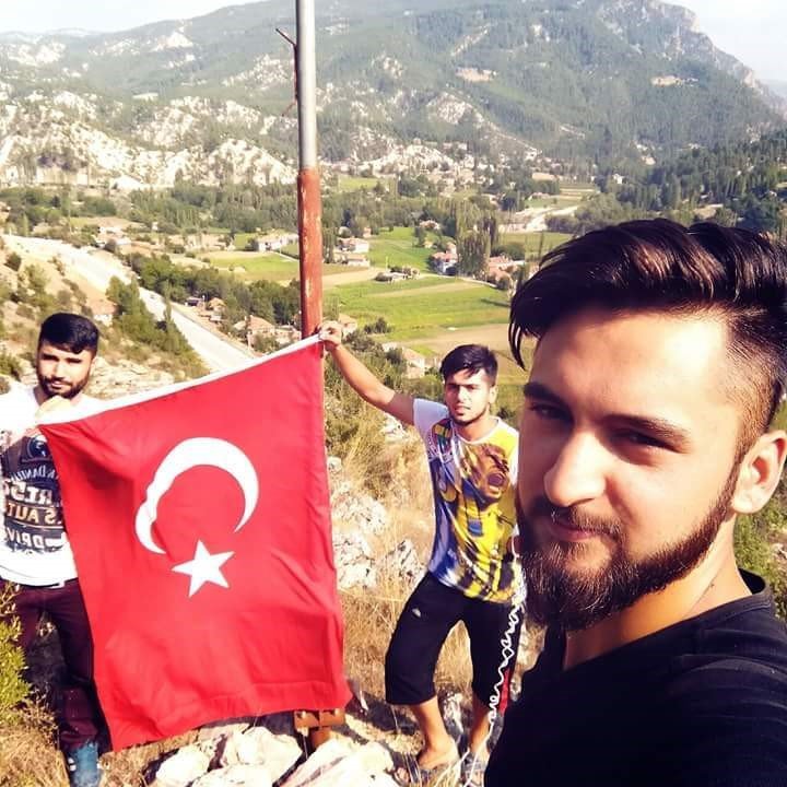 Kazada ağır yaralanan genç motosiklet sürücüsü kurtarılamadı