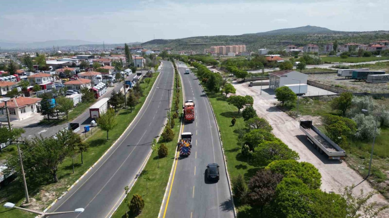 Nevşehir’de yol çizgileri yenileniyor