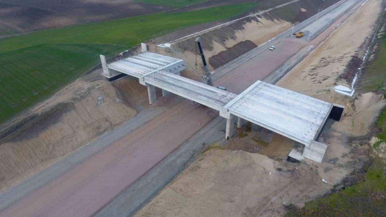 Edirne-İstanbul arası 1 saat 10 dakikaya düşecek