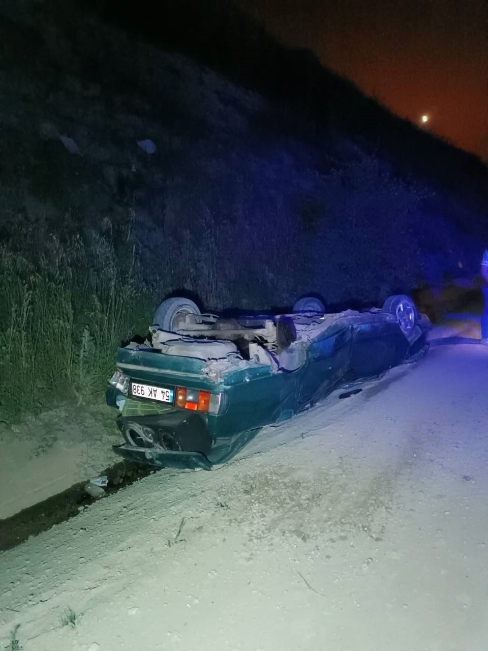 Duble yolda kaza: Takla atan otomobilin sürücüsü yaralandı