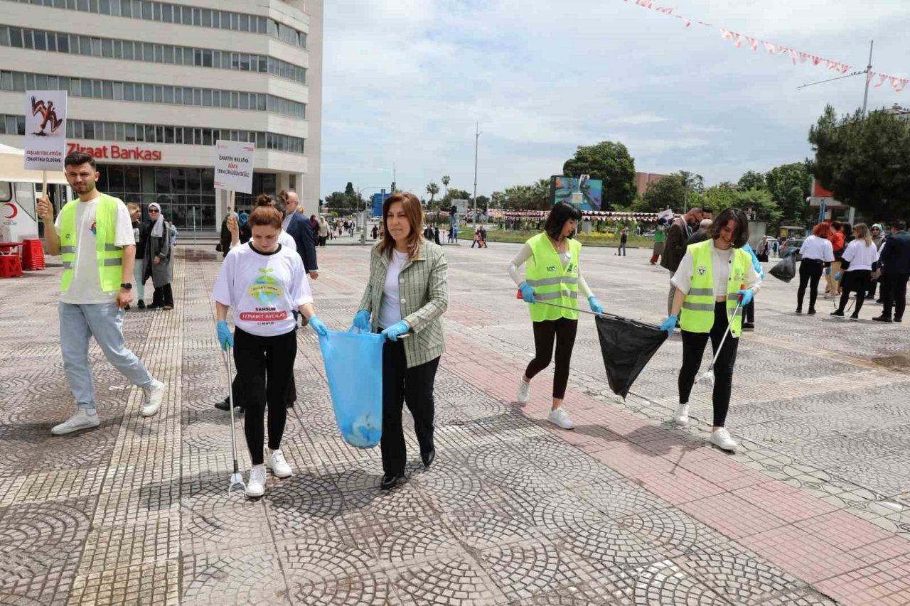 Dünya Tütünsüz Günü’nde ’İzmarit Avcıları’ sokaklarda
