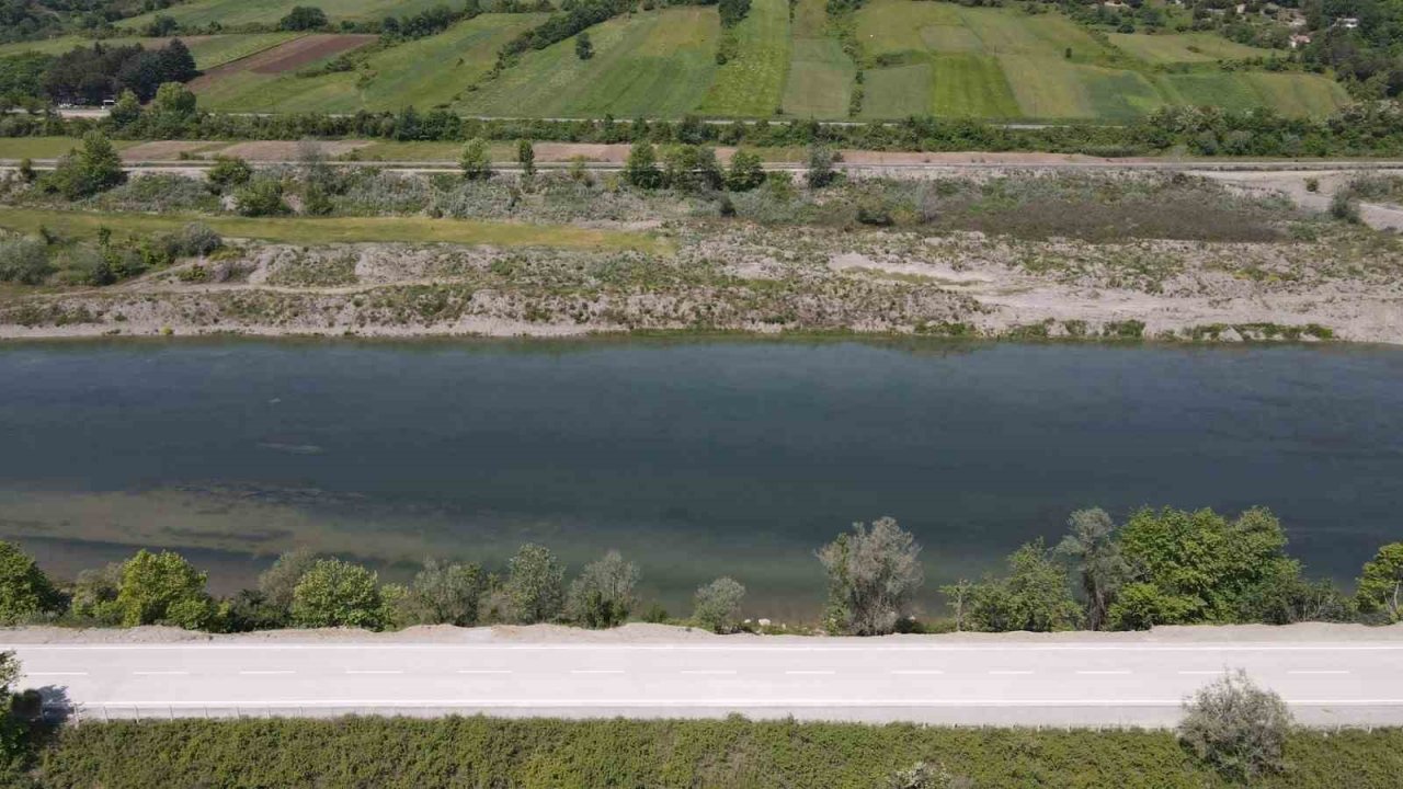 Bafra OSB’nin 5,5 kilometrelik beton yolu tamam