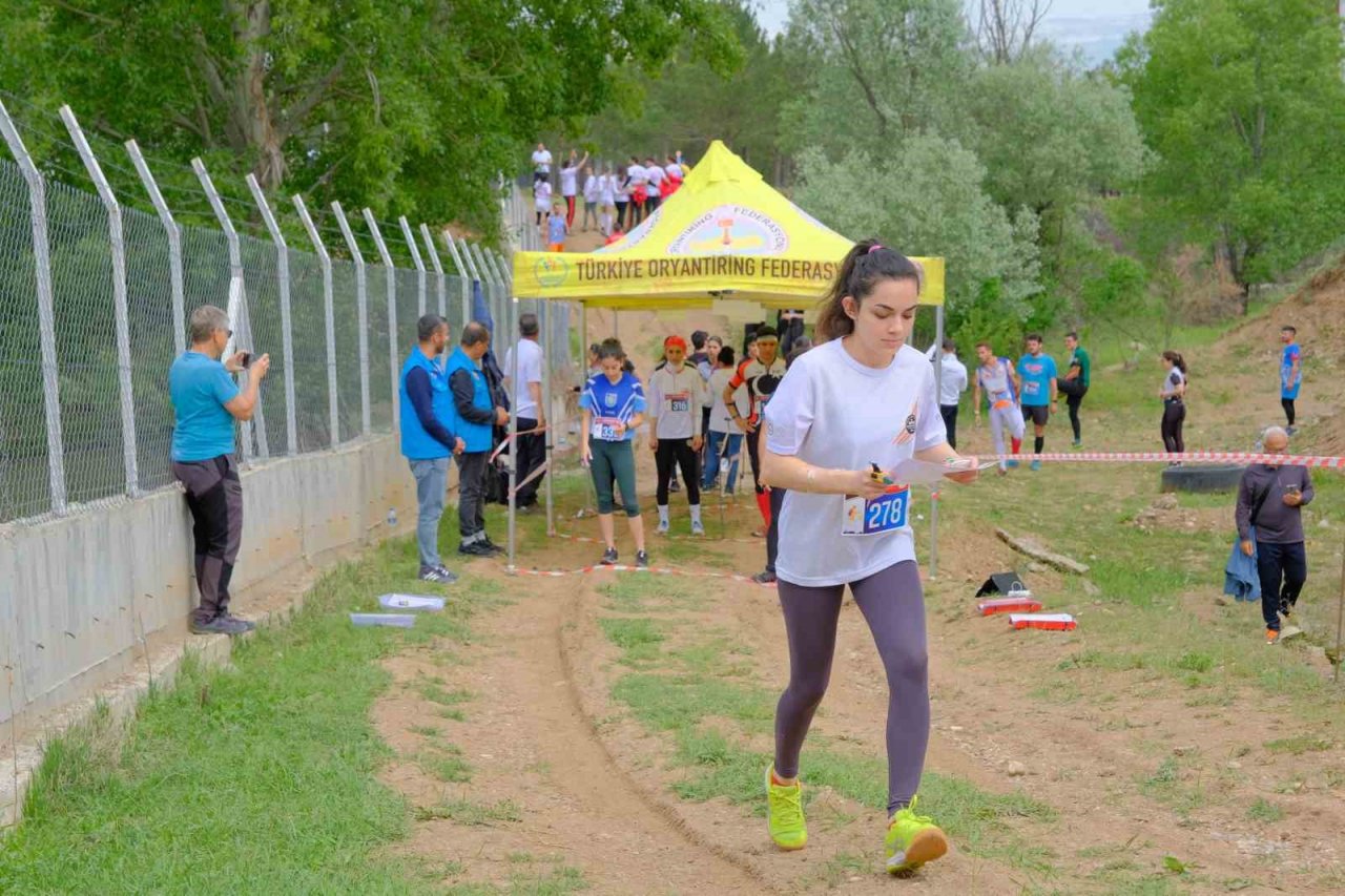 ÜNİLİG Oryantiring Türkiye Şampiyonası Sivas’ta başladı