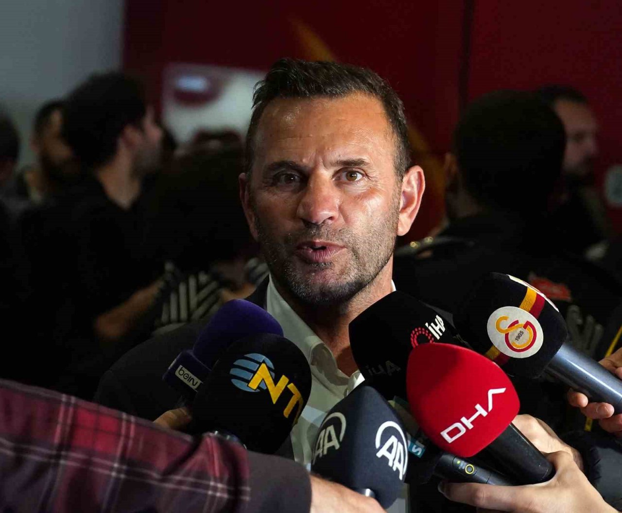 Okan Buruk: “Çok iyi oyuncularla şampiyonluğa ulaştık”