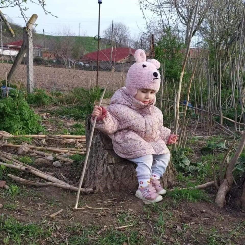 Balkondan düşen minik Beste’den acı haber