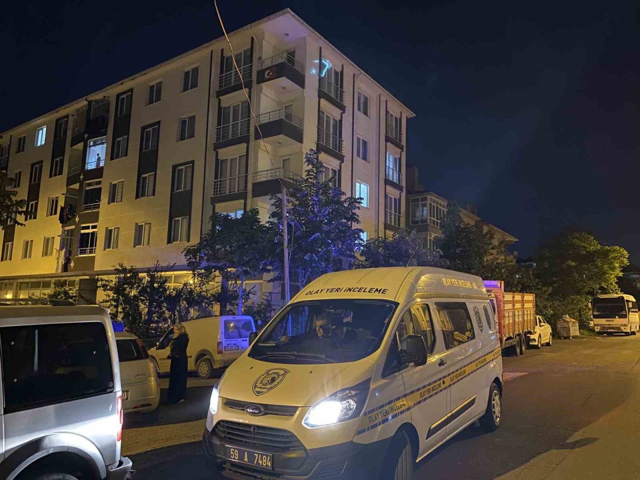 Balkondan düşen minik Beste’den acı haber