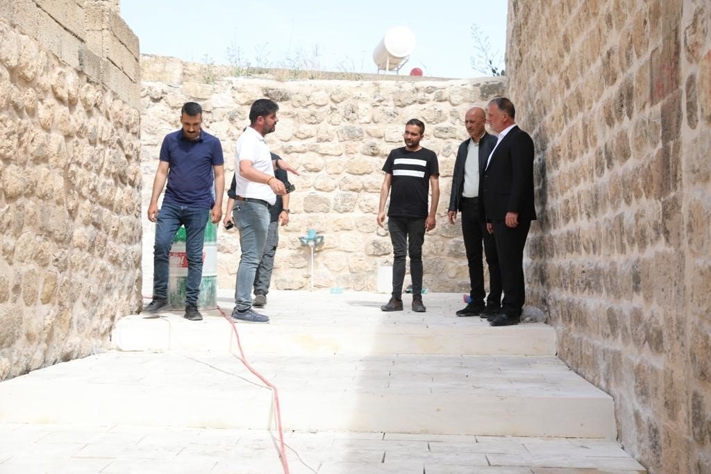 Artuklu’da sokak iyileştirme çalışmaları devam ediyor