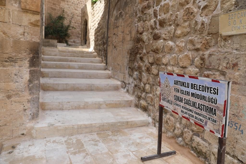 Artuklu’da sokak iyileştirme çalışmaları devam ediyor