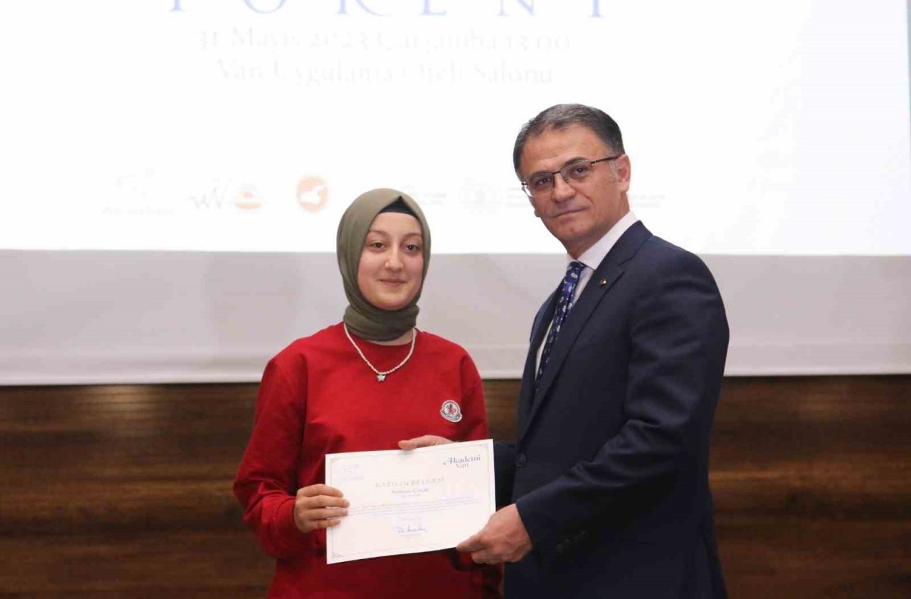 ‘Akademi Van’ projesiyle 8 ayda 400 öğrenciye eğitim verildi