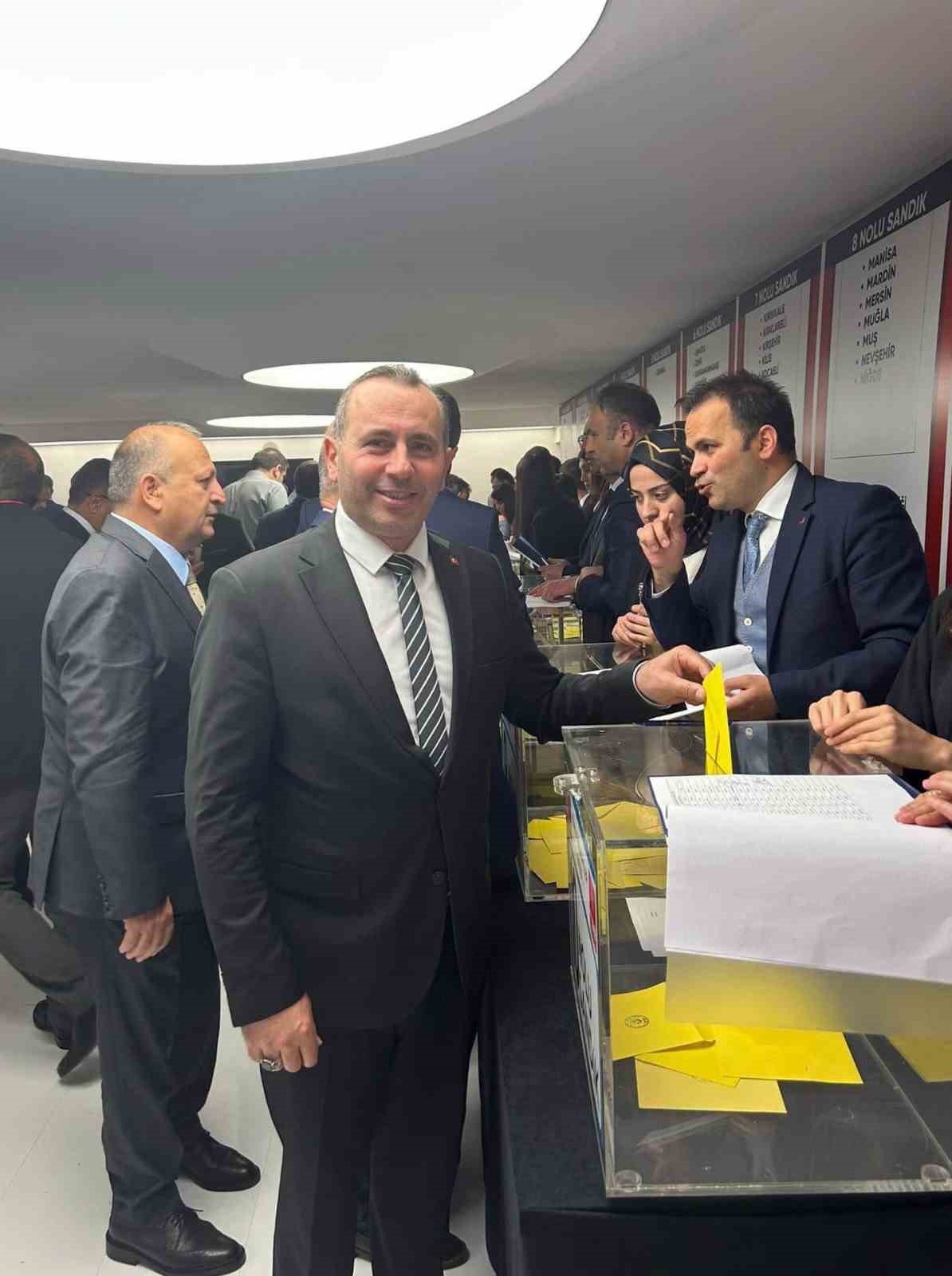 Tutuk, Türkiye Belediyeler Birliği’nde encümen üyesi oldu