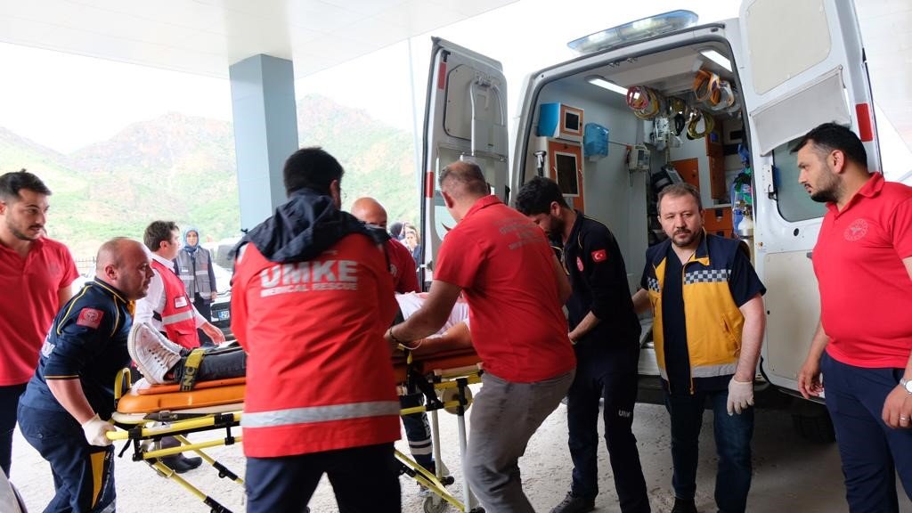 Gümüşhane Devlet Hastanesi’nde yapılan tatbikat gerçeği aratmadı