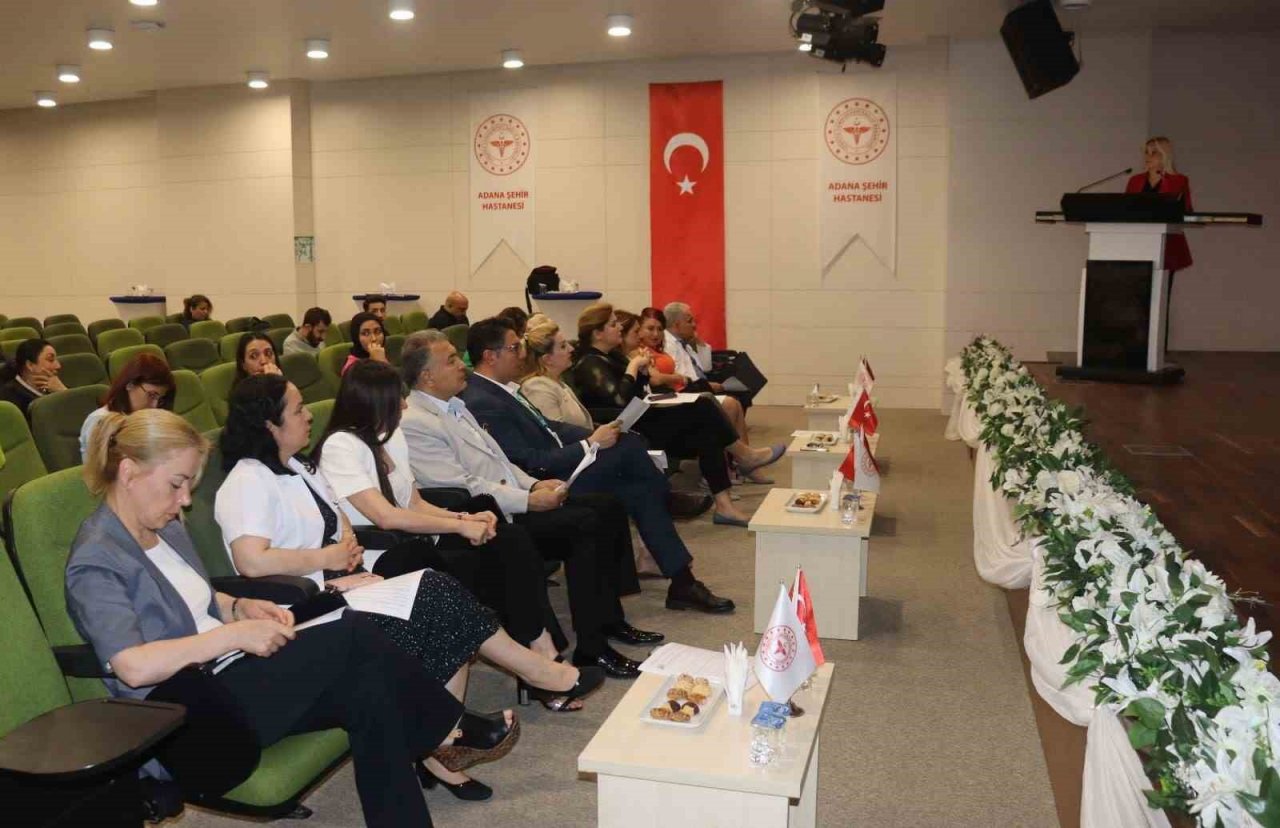 Dünya Tütünsüz Gününde sigarayı bırakan 15 kişiye belge verildi