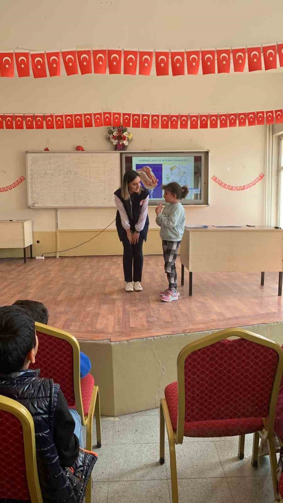 Ağrı’da gıda güvenirliği eğitimleri uygulanıyor