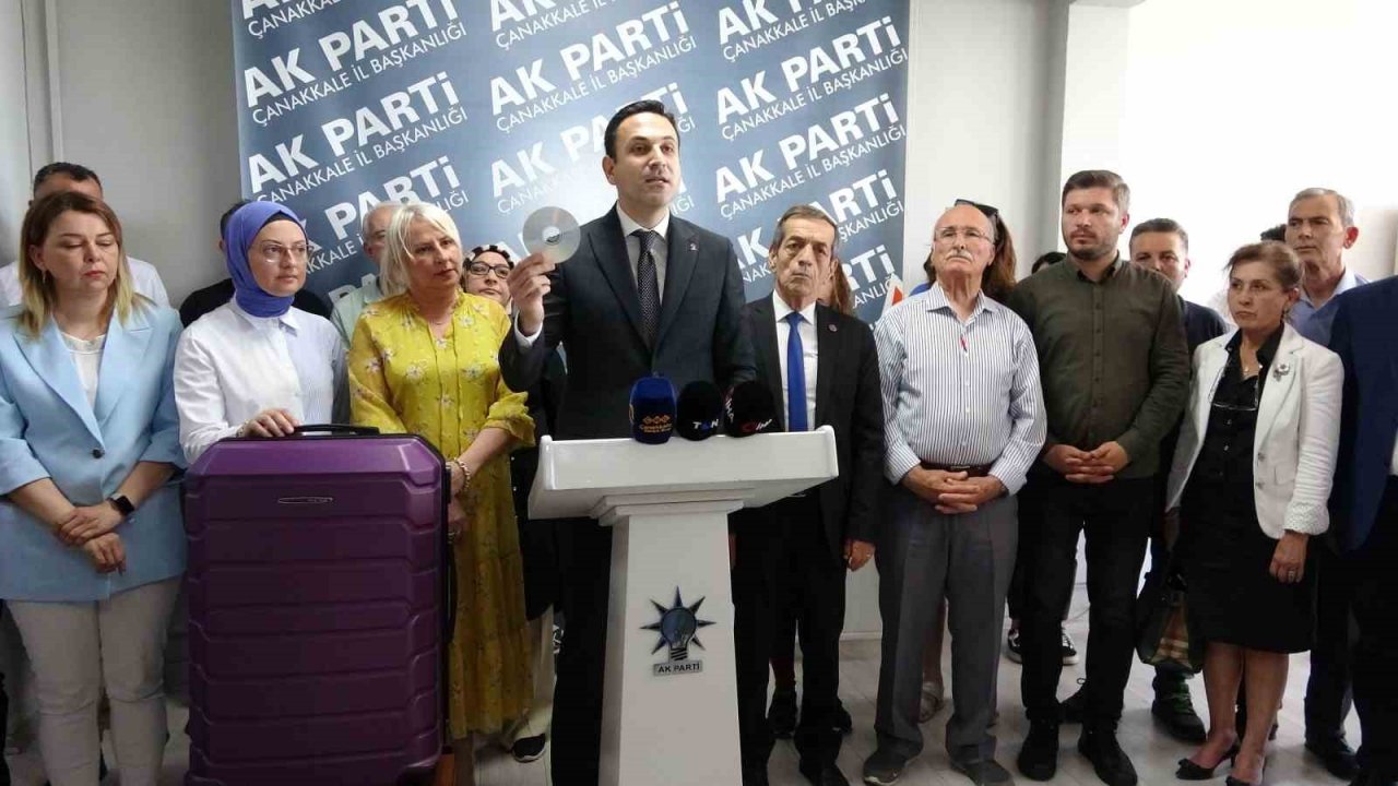 AK Parti İl Başkanı’ndan CHP’li Belediye Başkanı’na ‘mor bavullu’ gönderme