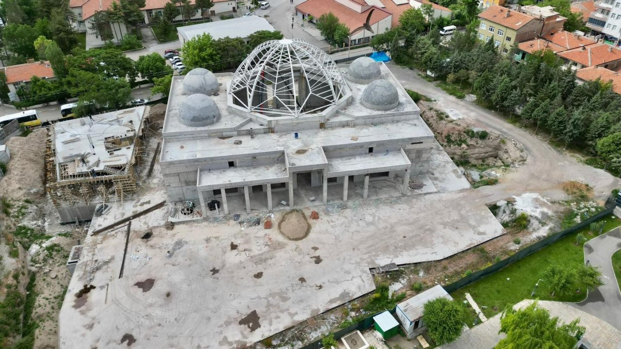 Selçuklu Külliyesi inşaatı hızla ilerliyor