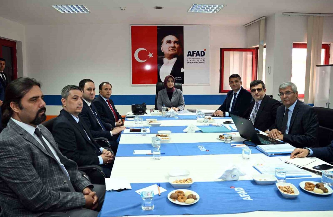 Afyonkarahisar’ın en önemli fay hatlarından biri olan Bolvadin fay hattıyla ilgili önemli açıklama