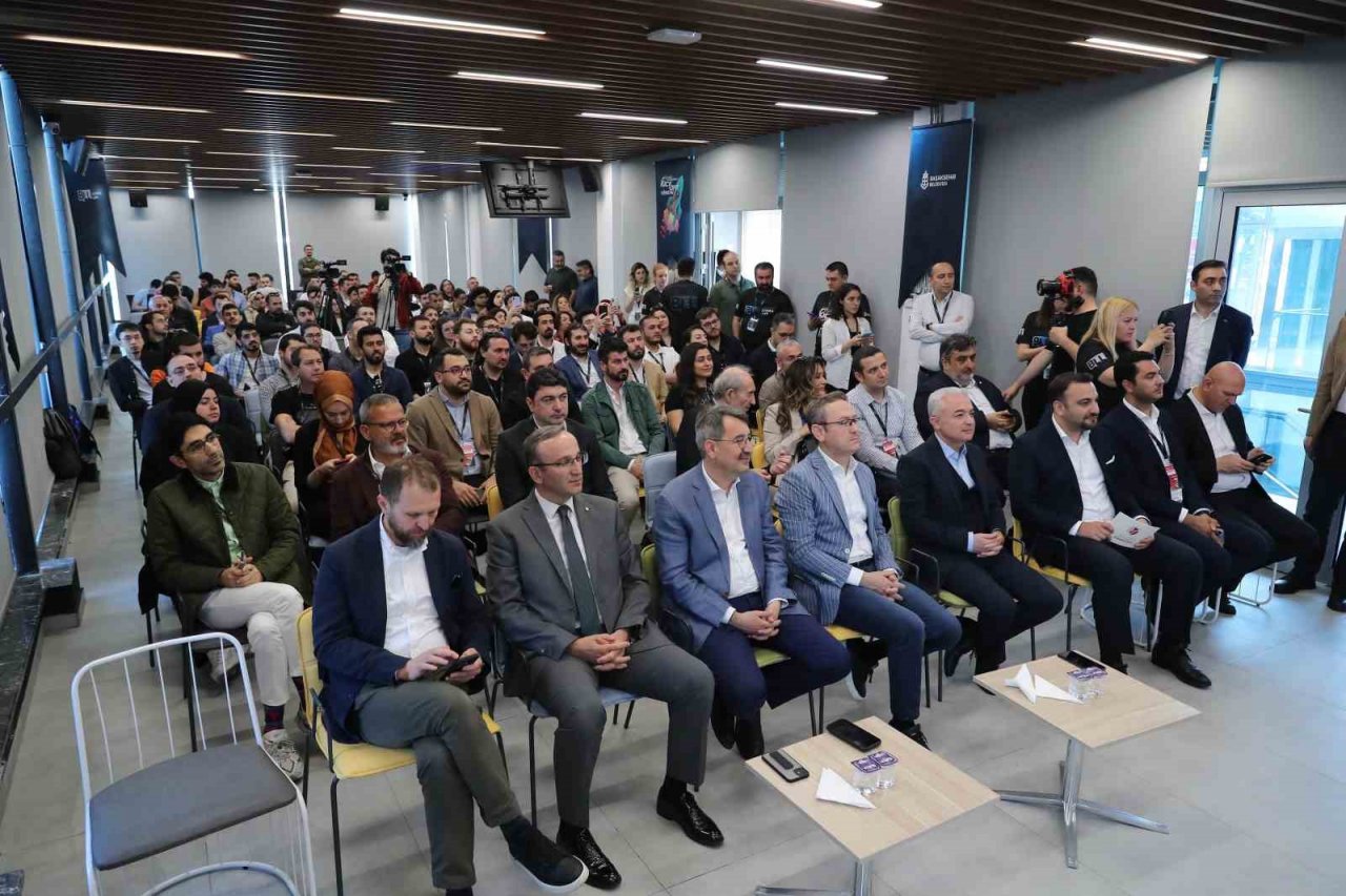 Başakşehir Lıvıng Lab Girişimcilik Ekosistemi’nde hızla büyüyor