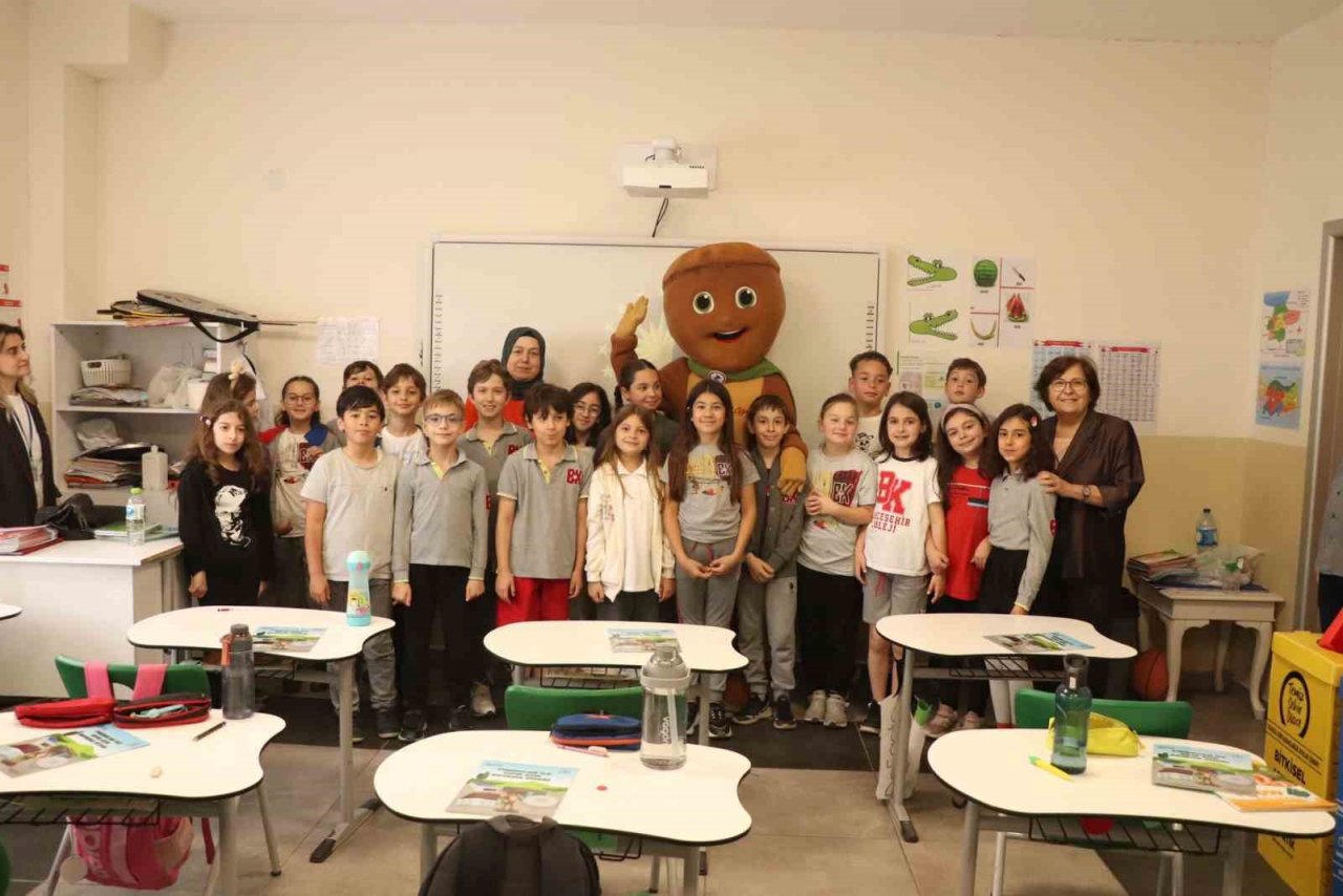 Ekipler Bahçeşehir’de öğrencilerle buluştu