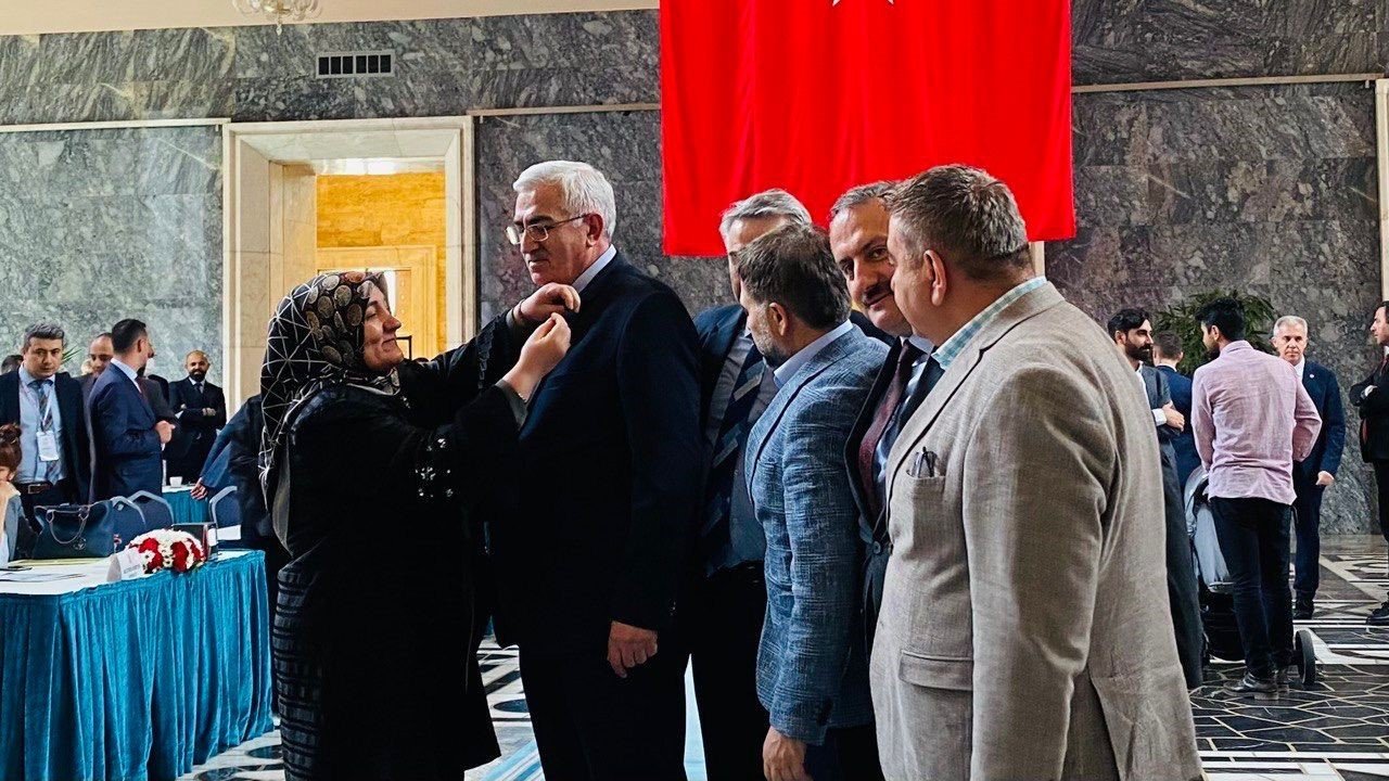 Öz; ‘Artık memleket için çalışma vakti’