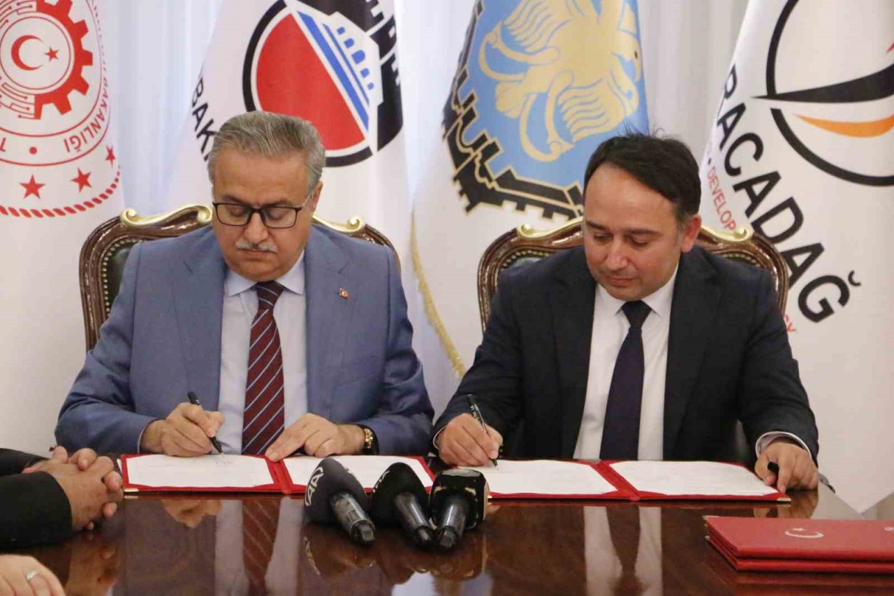 Diyarbakır’da depremzede kadınlar şehri kalkındıracak