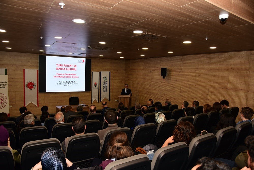Kastamonu Üniversitesi’nde ’girişim’ semineri