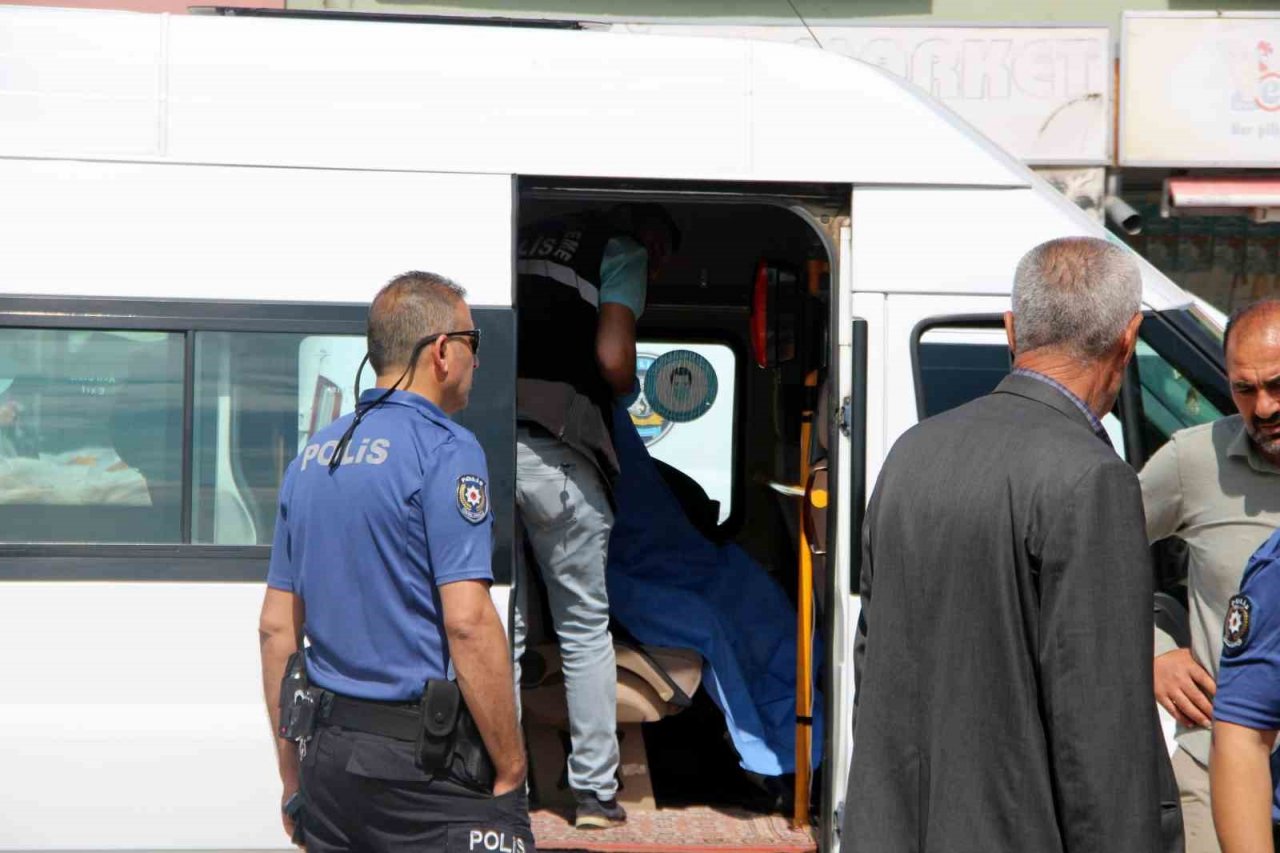 Babasını beklerken cenazesi geldi