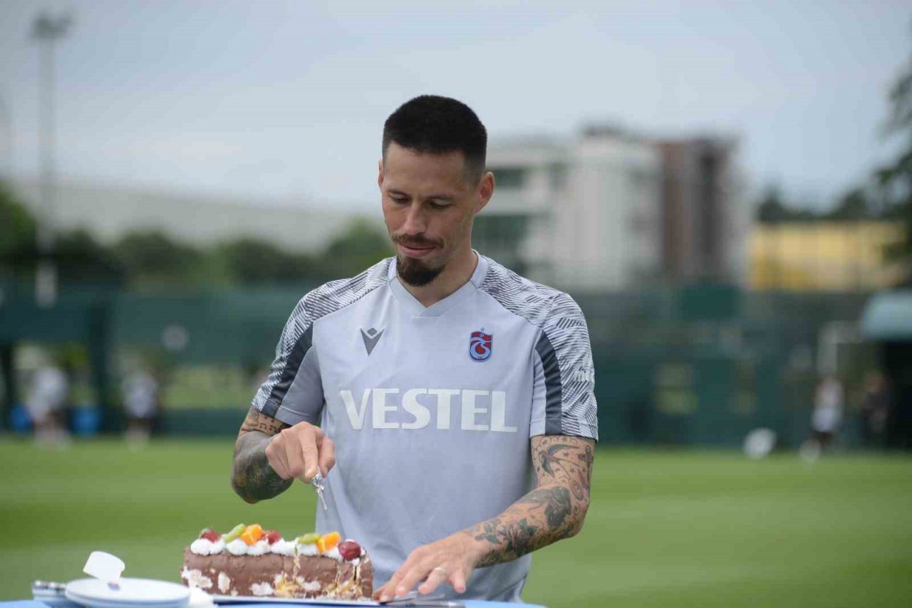 Trabzonspor, Corendon Alanyaspor maçının hazırlıklarını sürdürdü