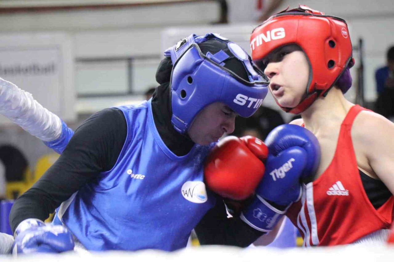 67 ilden 848 sporcu, Türkiye Ferdi Boks Şampiyonası’nda mücadele ediyor